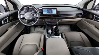 KIA CARNIVAL 2024