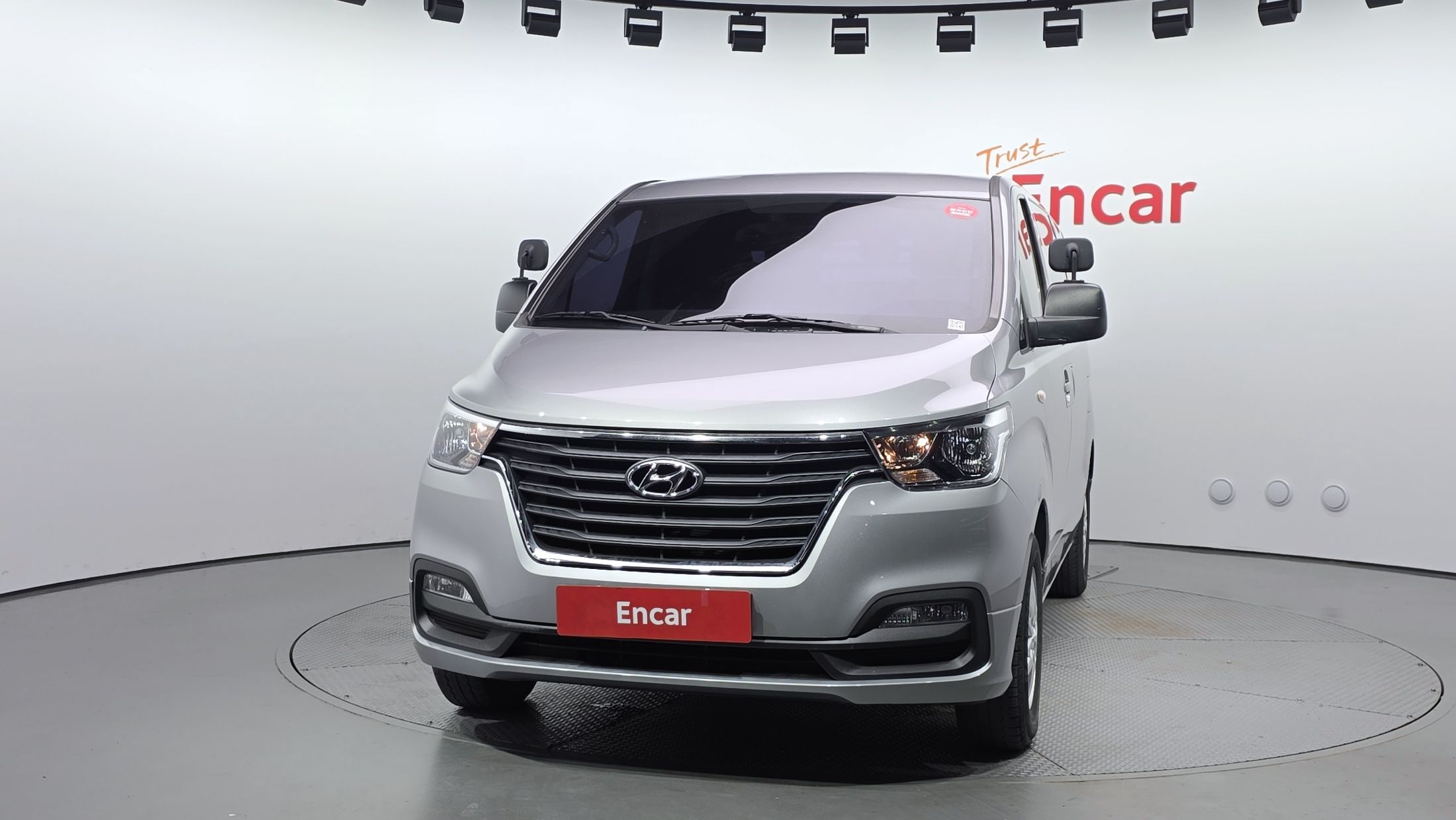 HYUNDAI STAREX GRAND 2019