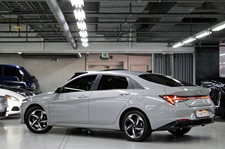 HYUNDAI AVANTE HYBRID CN7 2022
