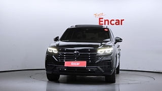 VOLKSWAGEN TOUAREG 2023