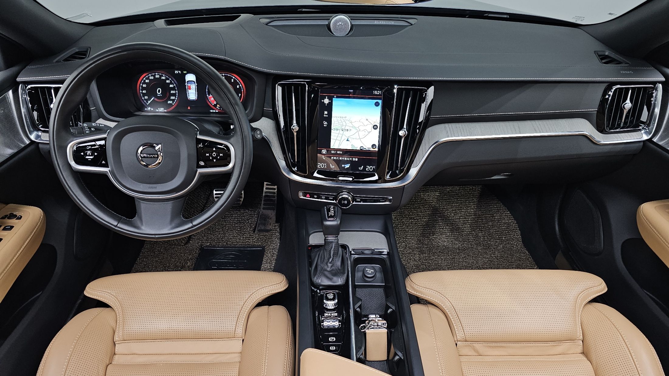 VOLVO V60 CROSS COUNTRY 2020