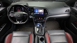 HYUNDAI AVANTE AD 2016