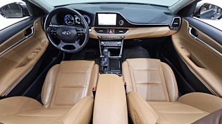 HYUNDAI GRANDEUR IG HYBRID 2017