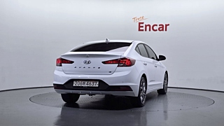 HYUNDAI AVANTE AD 2019