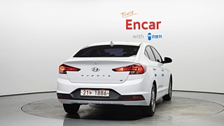 HYUNDAI AVANTE AD 2018