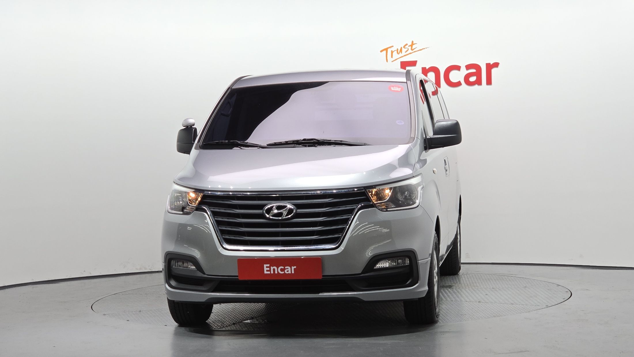 HYUNDAI STAREX GRAND 2019