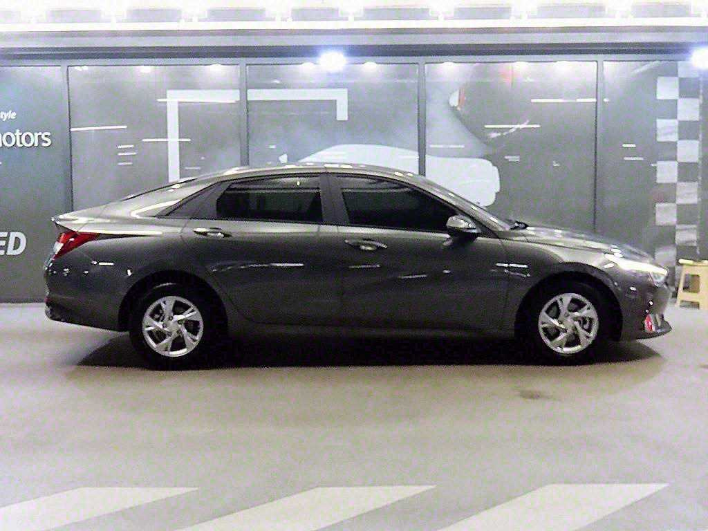 HYUNDAI AVANTE CN7 2022