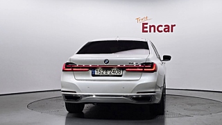 BMW 7-SERIES G11 2021