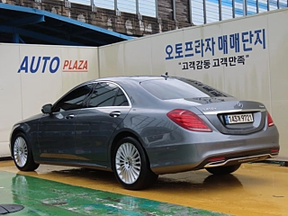 MERCEDES BENZ S-CLASS W222 2016