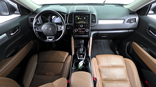 SAMSUNG QM6 2020