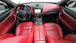 MASERATI LEVANTE 2017