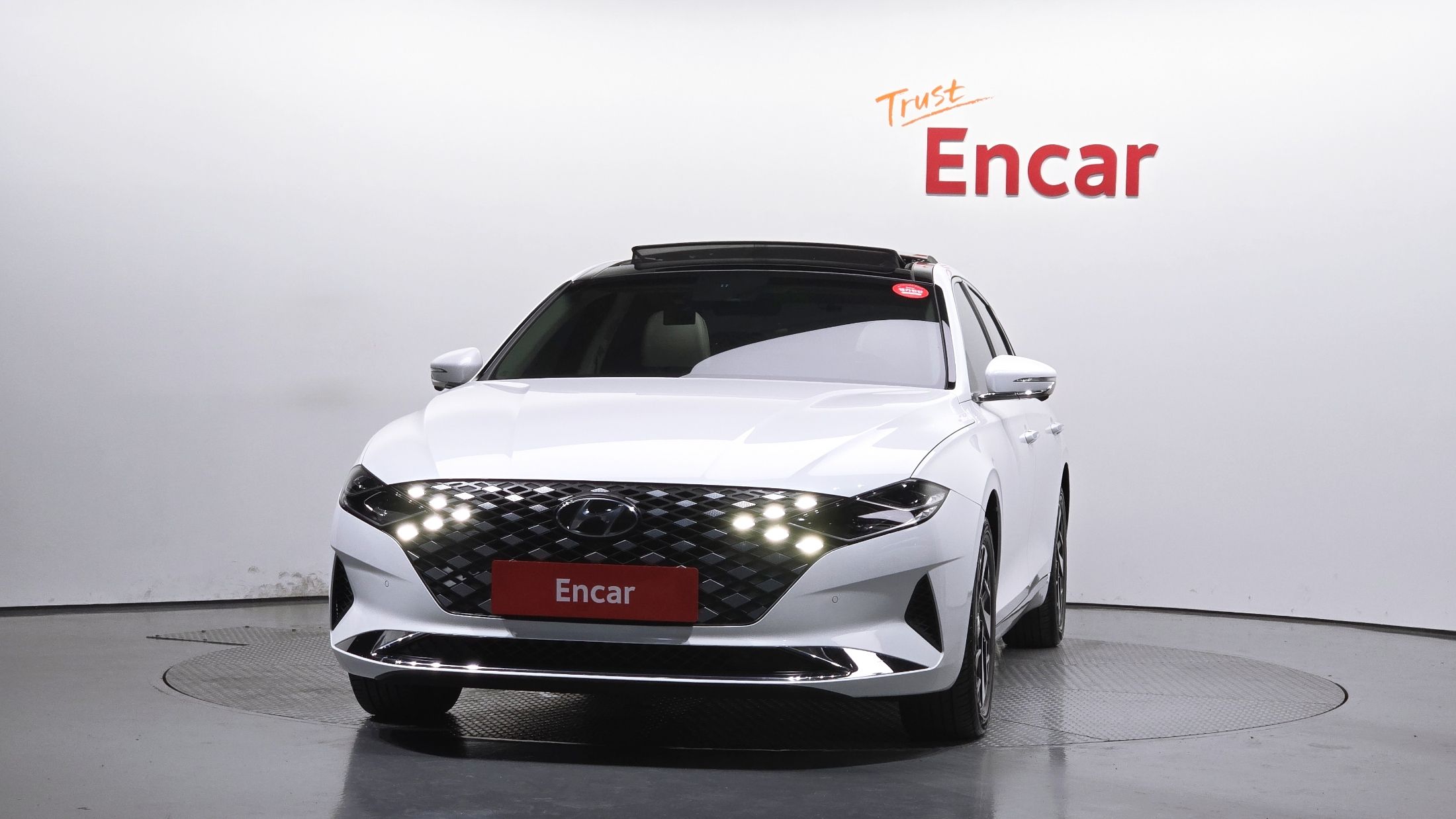 HYUNDAI GRANDEUR IG HYBRID 2022