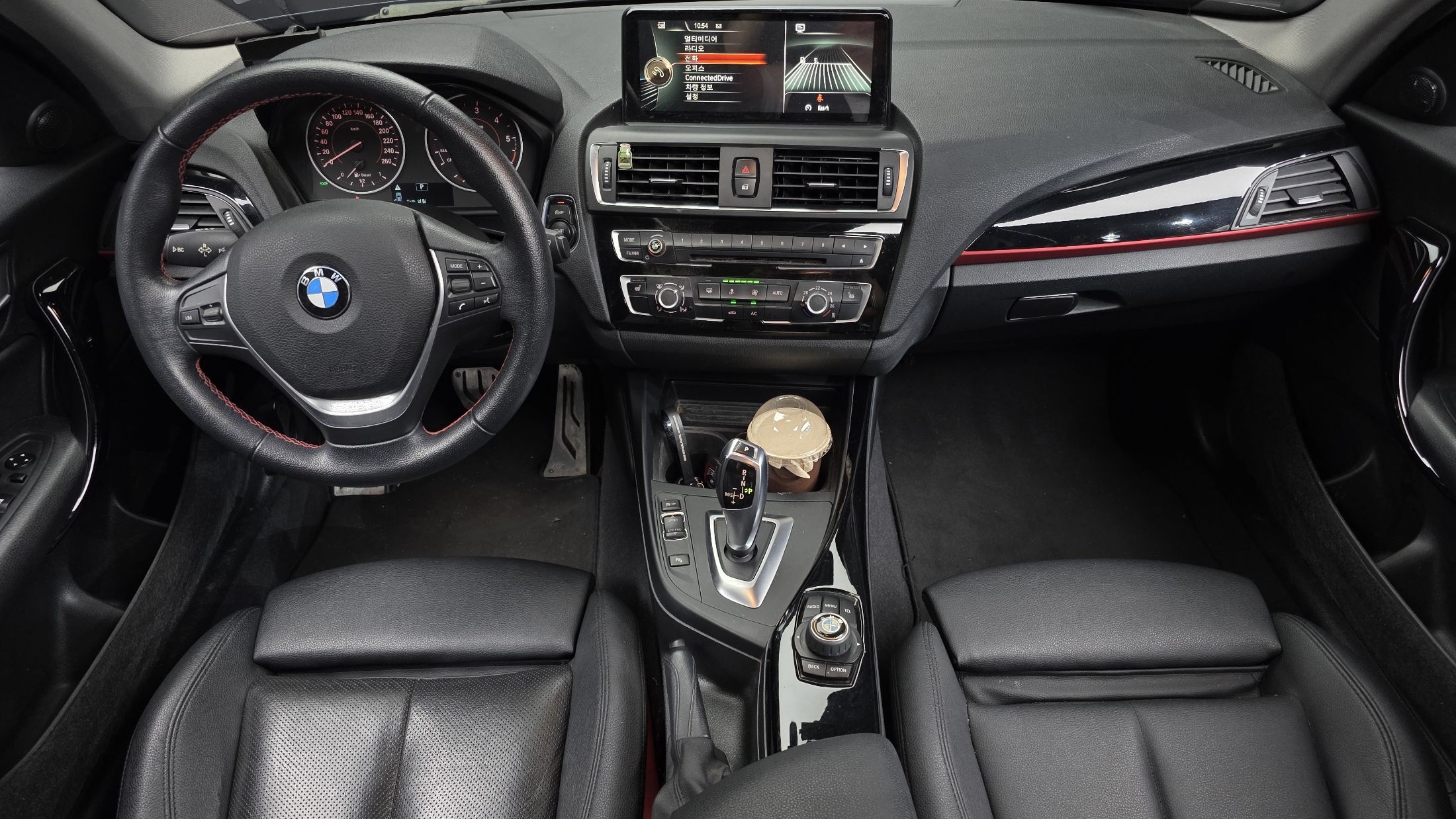 BMW 1-SERIES F20 2016