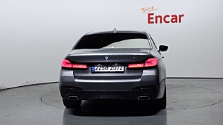 BMW 5-SERIES G30 2023