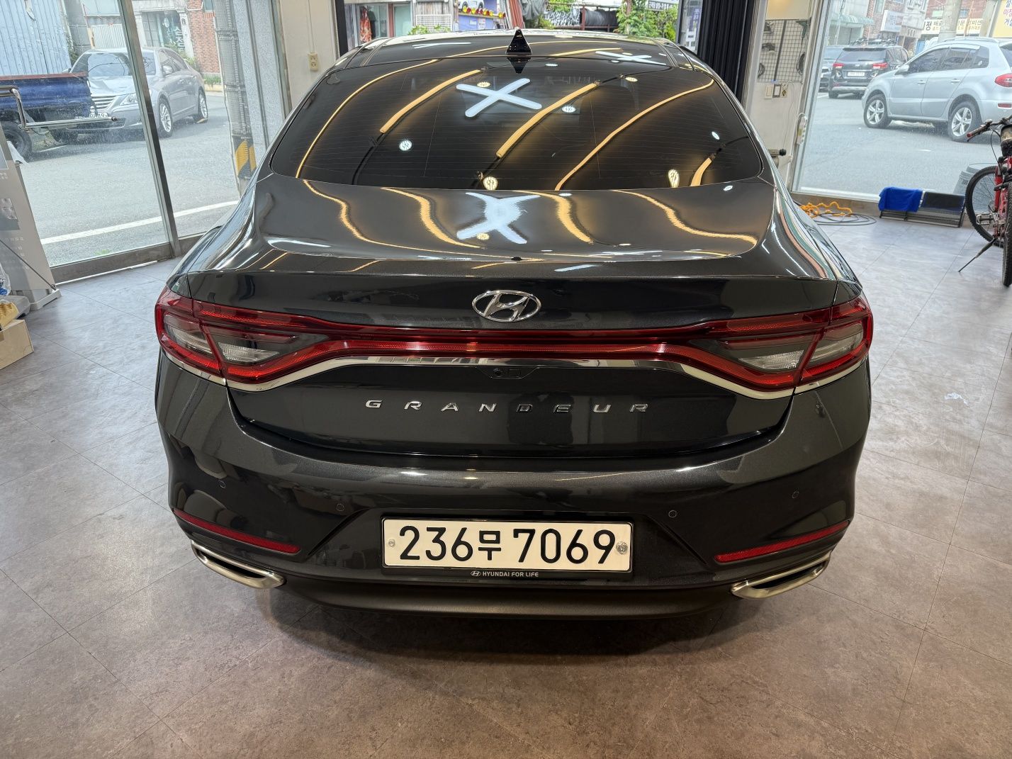HYUNDAI GRANDEUR IG 2017