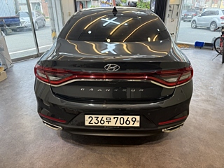 HYUNDAI GRANDEUR IG 2017