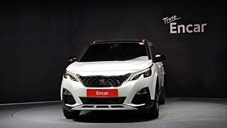 PEUGEOT 5008 2021