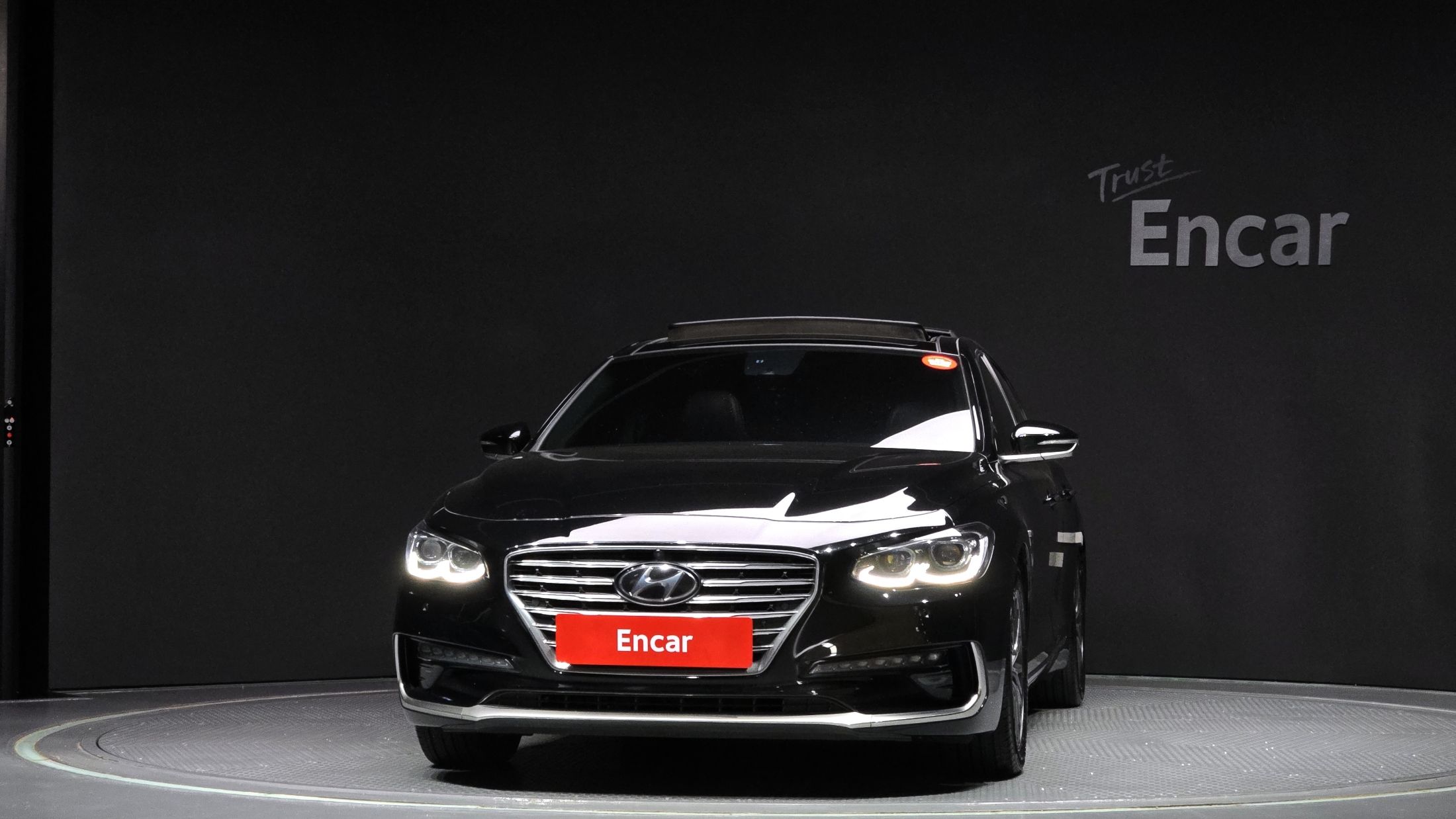 HYUNDAI GRANDEUR IG HYBRID 2017