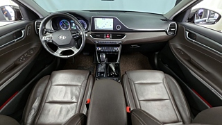 HYUNDAI GRANDEUR IG HYBRID 2017