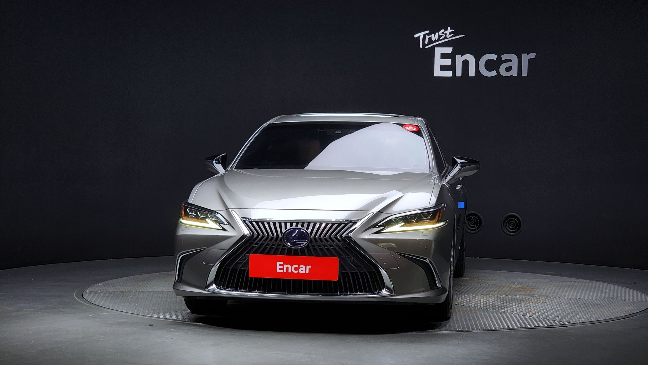 LEXUS ES300H 2020