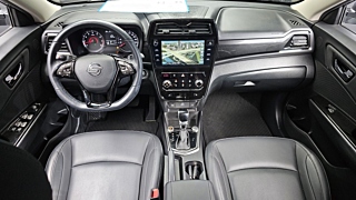 SSANGYONG TIVOLI VERY NEW 2021