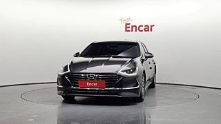 HYUNDAI SONATA DN8 2019