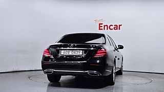 MERCEDES BENZ E-CLASS W213 2016