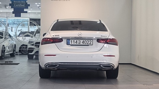 MERCEDES BENZ E-CLASS W213 2022