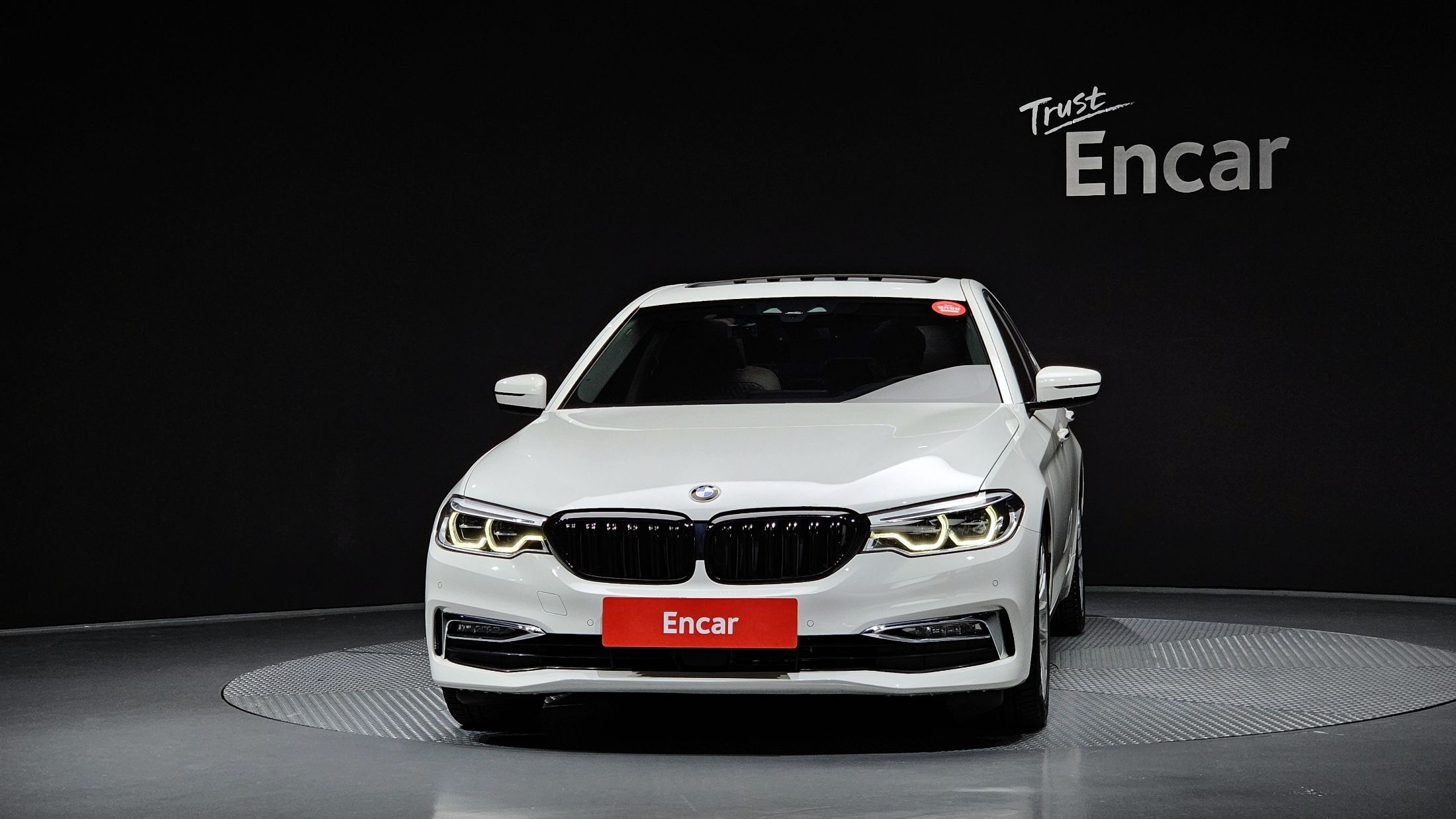BMW 5-SERIES G30 2018
