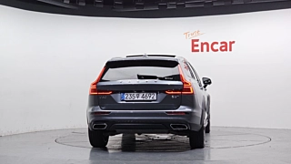 VOLVO V60 CROSS COUNTRY 2020