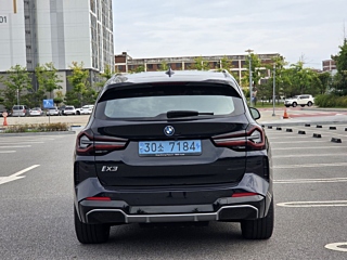BMW IX3 2023