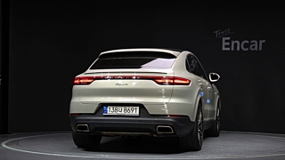 PORSCHE CAYENNE PO536 2022