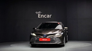 TOYOTA CAMRY XV70 2020