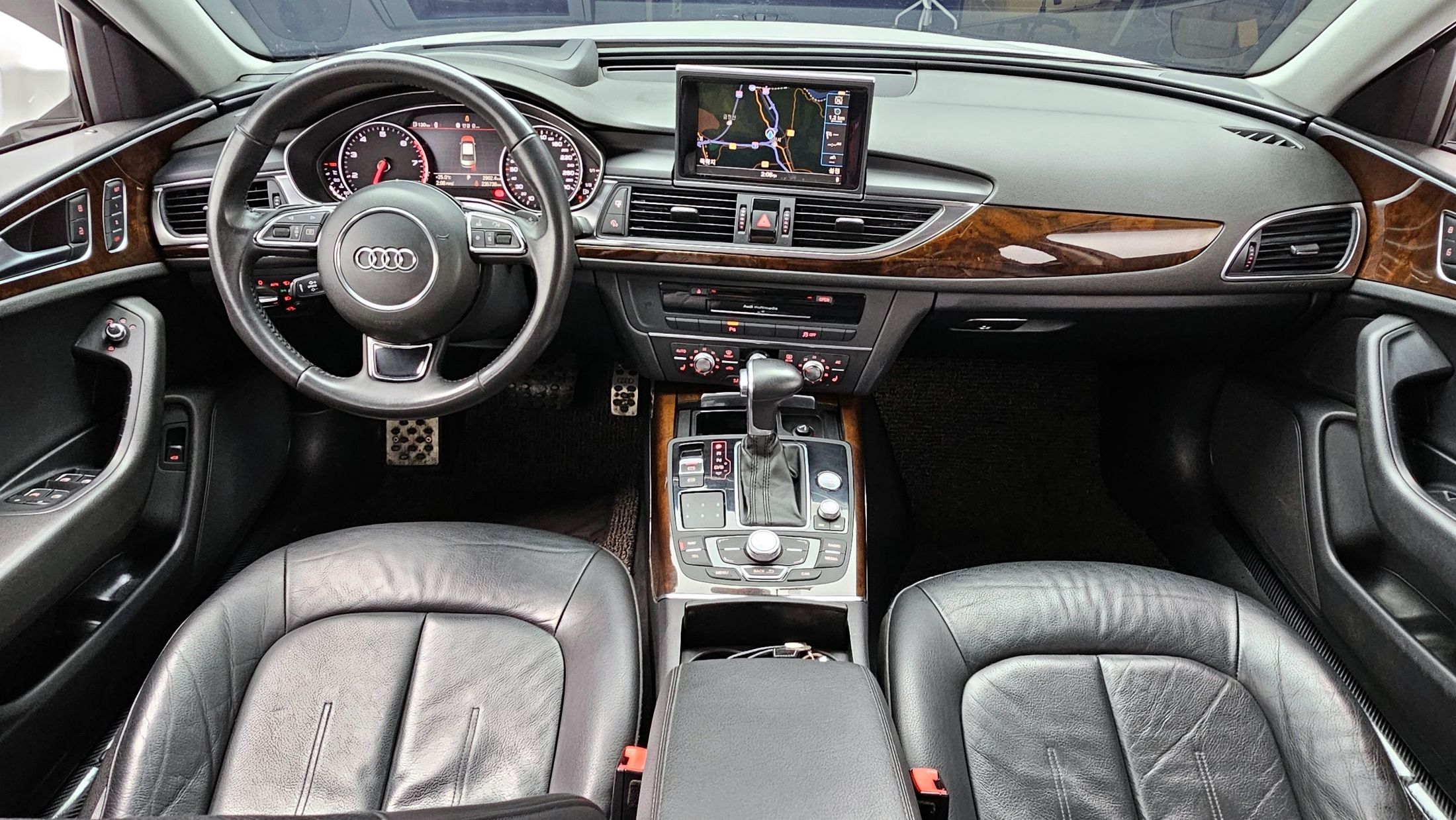 AUDI A6 2012