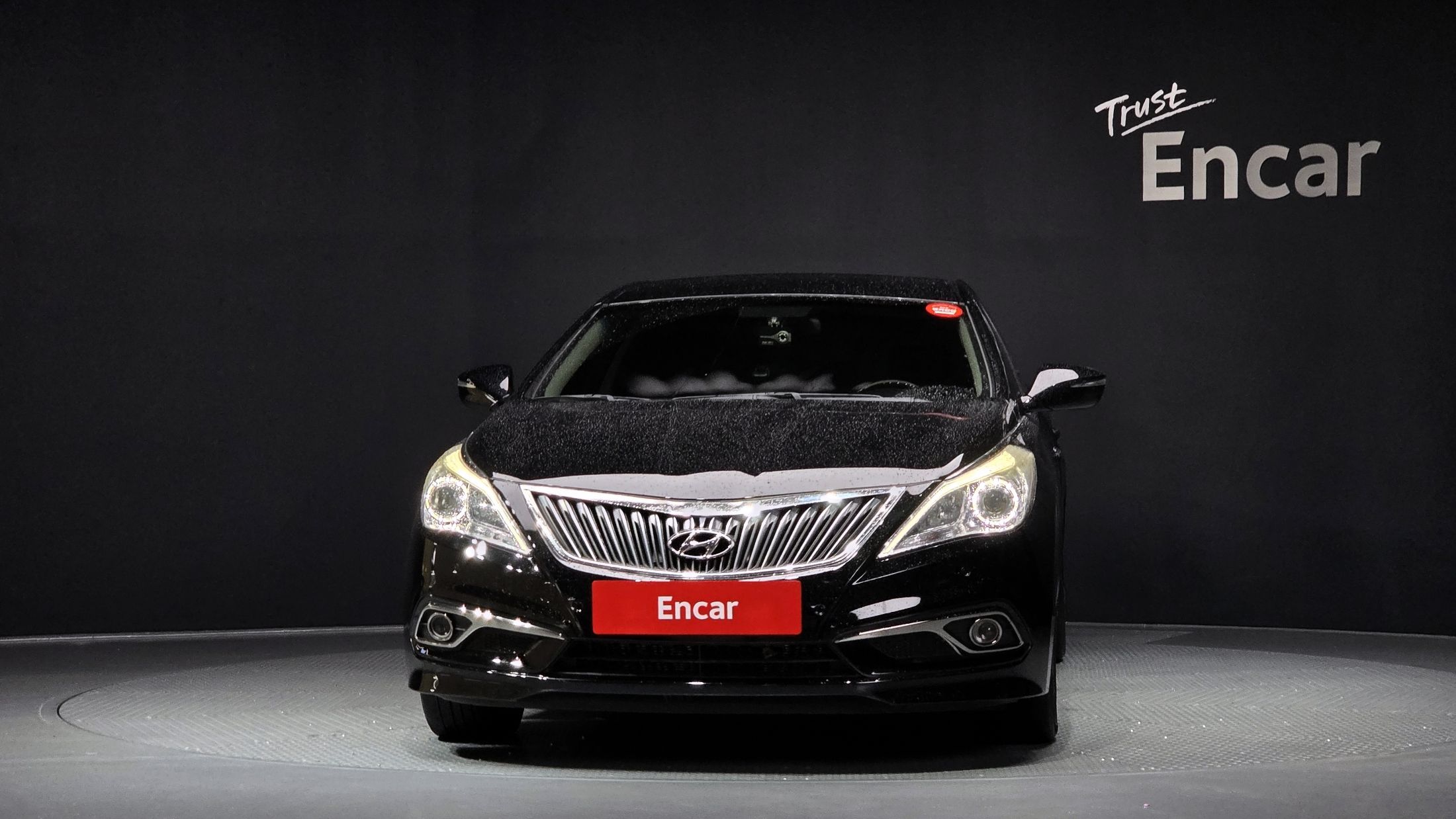 HYUNDAI GRANDEUR HG 2016