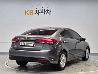 KIA K3 2016
