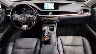 LEXUS ES300H 2016
