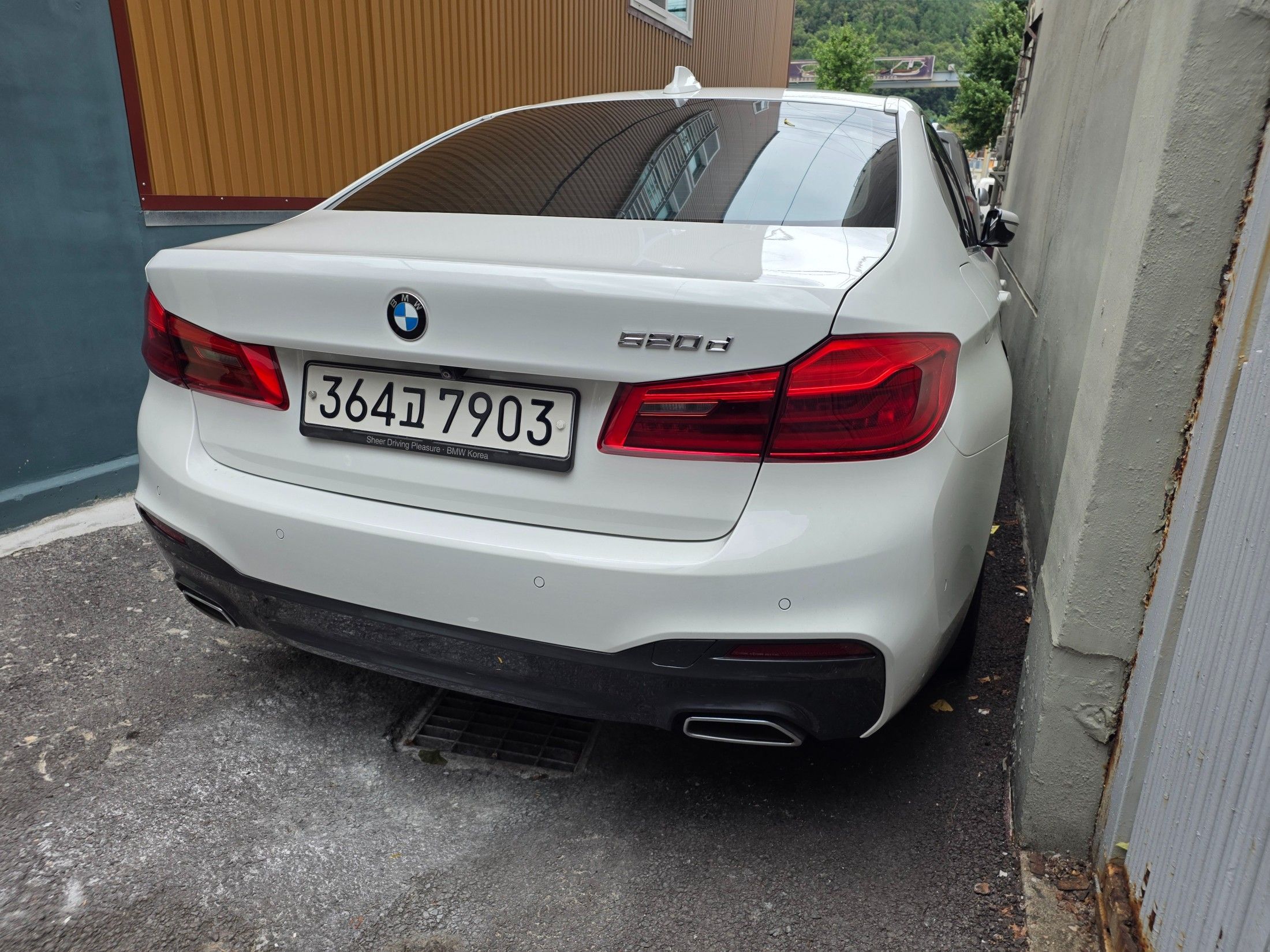 BMW 5-SERIES G30 2019