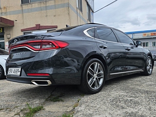 HYUNDAI GRANDEUR IG 2017