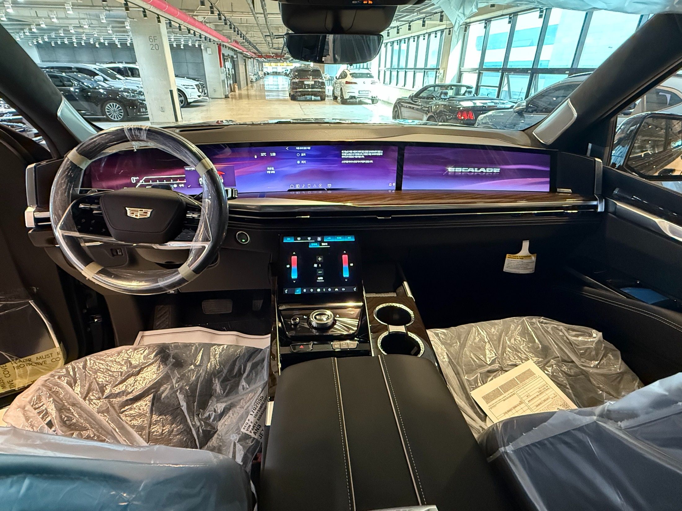 CADILLAC ESCALADE 2025