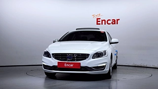 VOLVO S60 2017