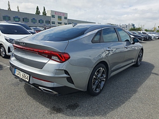 KIA K5 2021