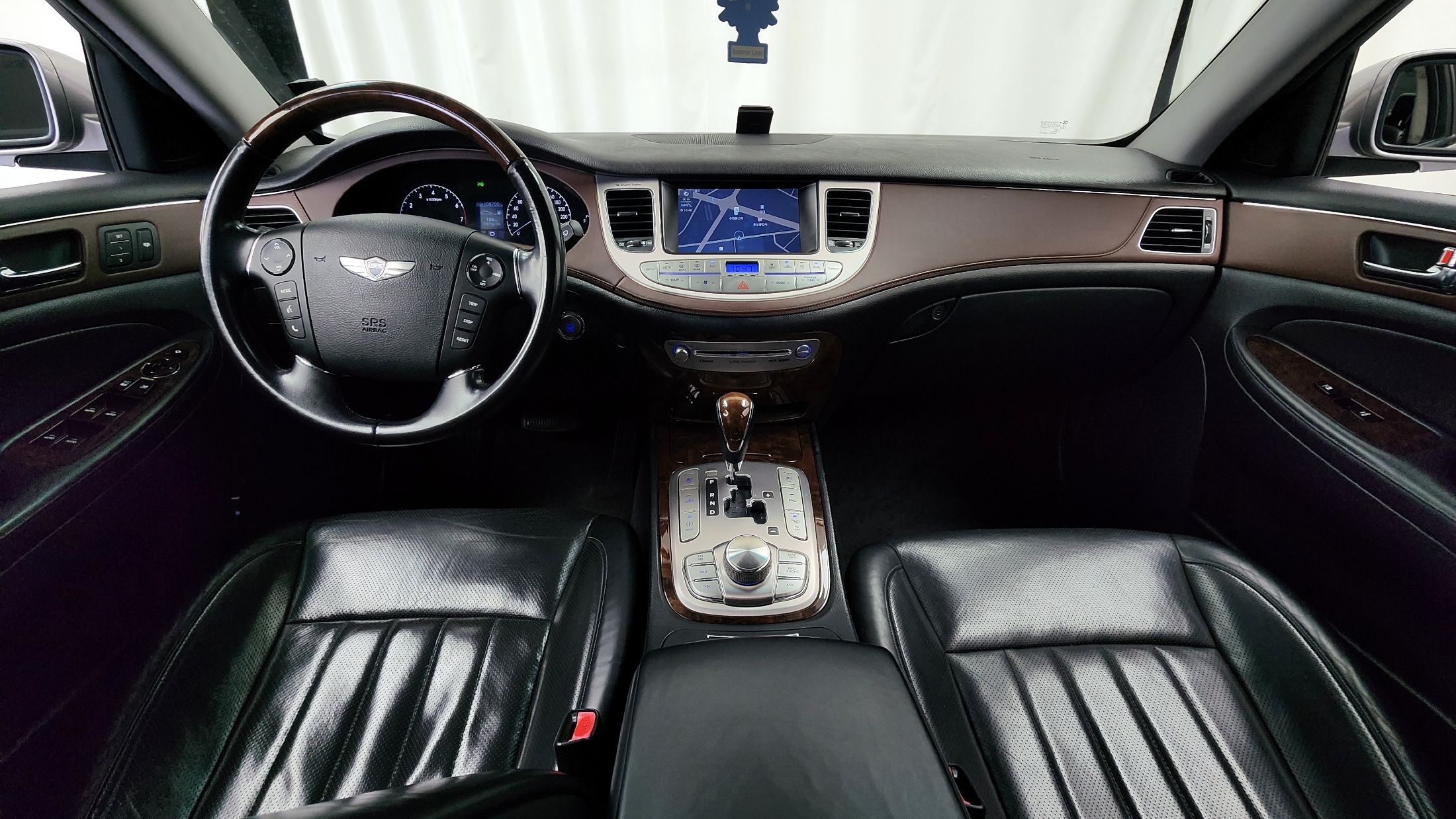 HYUNDAI GENESIS 2008