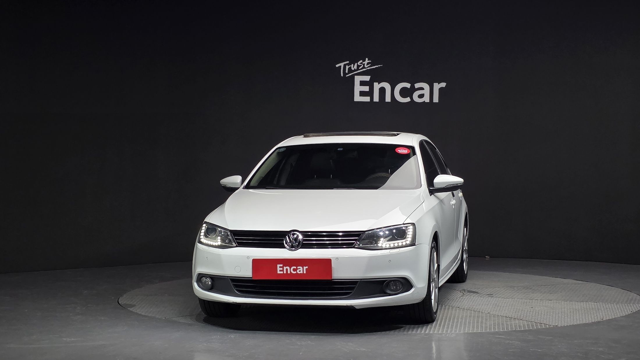 VOLKSWAGEN JETTA 2014