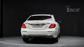 MERCEDES BENZ E-CLASS W213 2018