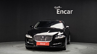 JAGUAR XJ 2016