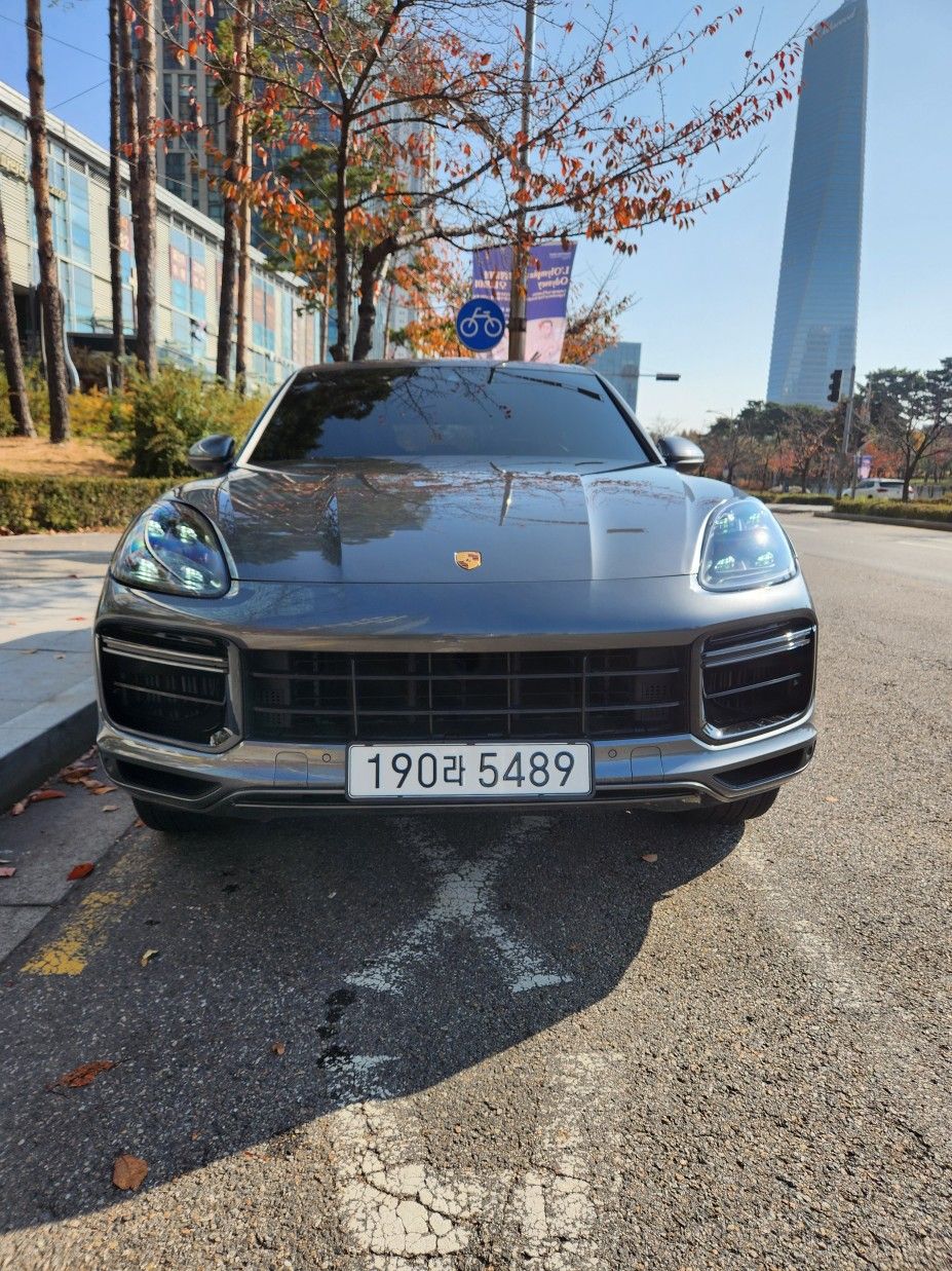 PORSCHE CAYENNE PO536 2022