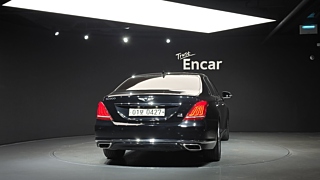 GENESIS EQ900 2016