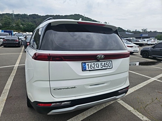 KIA CARNIVAL 2021