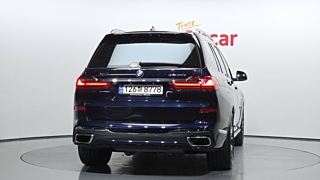 BMW X7 G07 2022